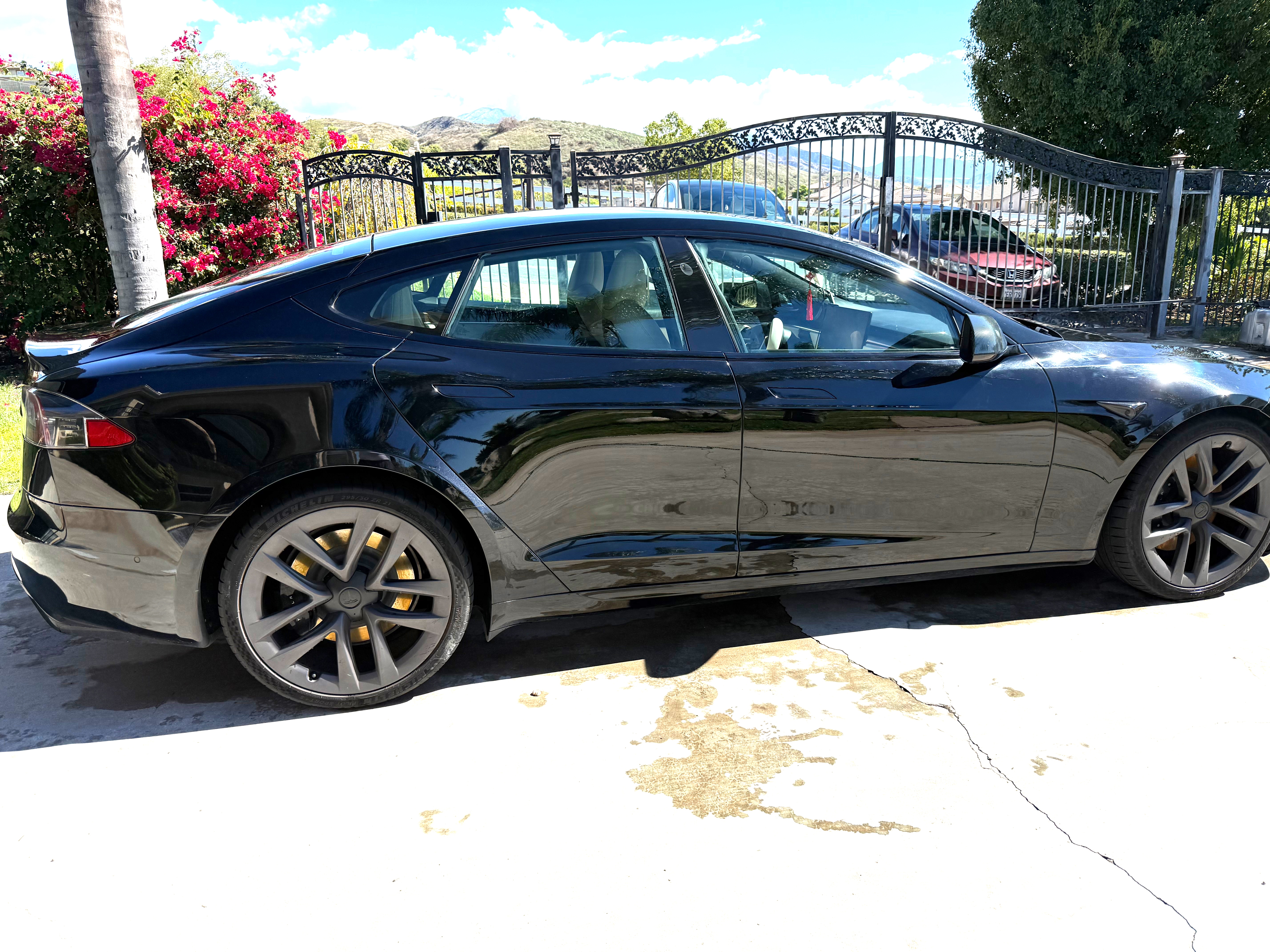 Used 2021 Tesla Model S Long Range AWD/4WD image 2