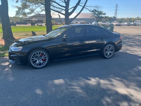 Used 2023 Audi S4 Premium Plus image 1