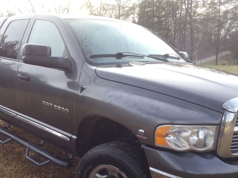 Used 2004 Dodge Ram 2500 Truck SLT w/ Trailer Tow Group image 1