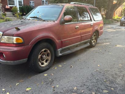 Used 2000 Lincoln Navigator 4WD