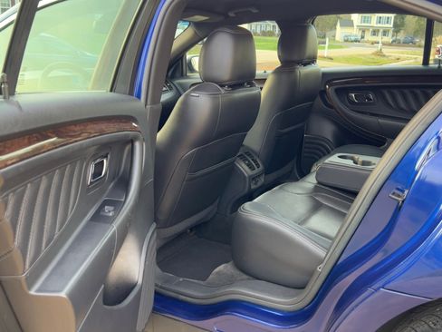 Used 2013 Ford Taurus Limited image 8