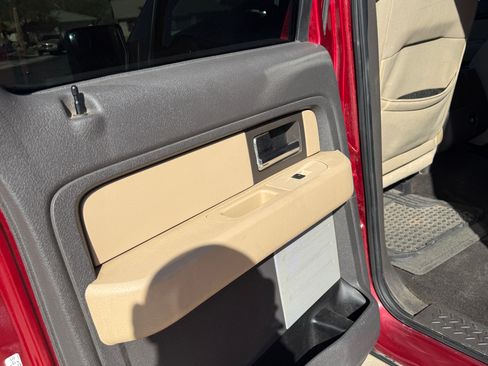 Used 2013 Ford F150 XLT w/ Mid Equipment Group image 25