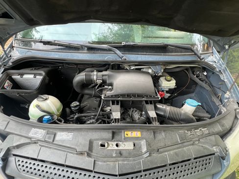 Used 2018 Mercedes-Benz Sprinter 2500 image 11
