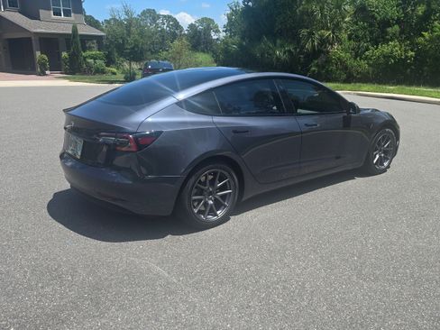 Used 2021 Tesla Model 3 Standard Range Plus RWD image 5