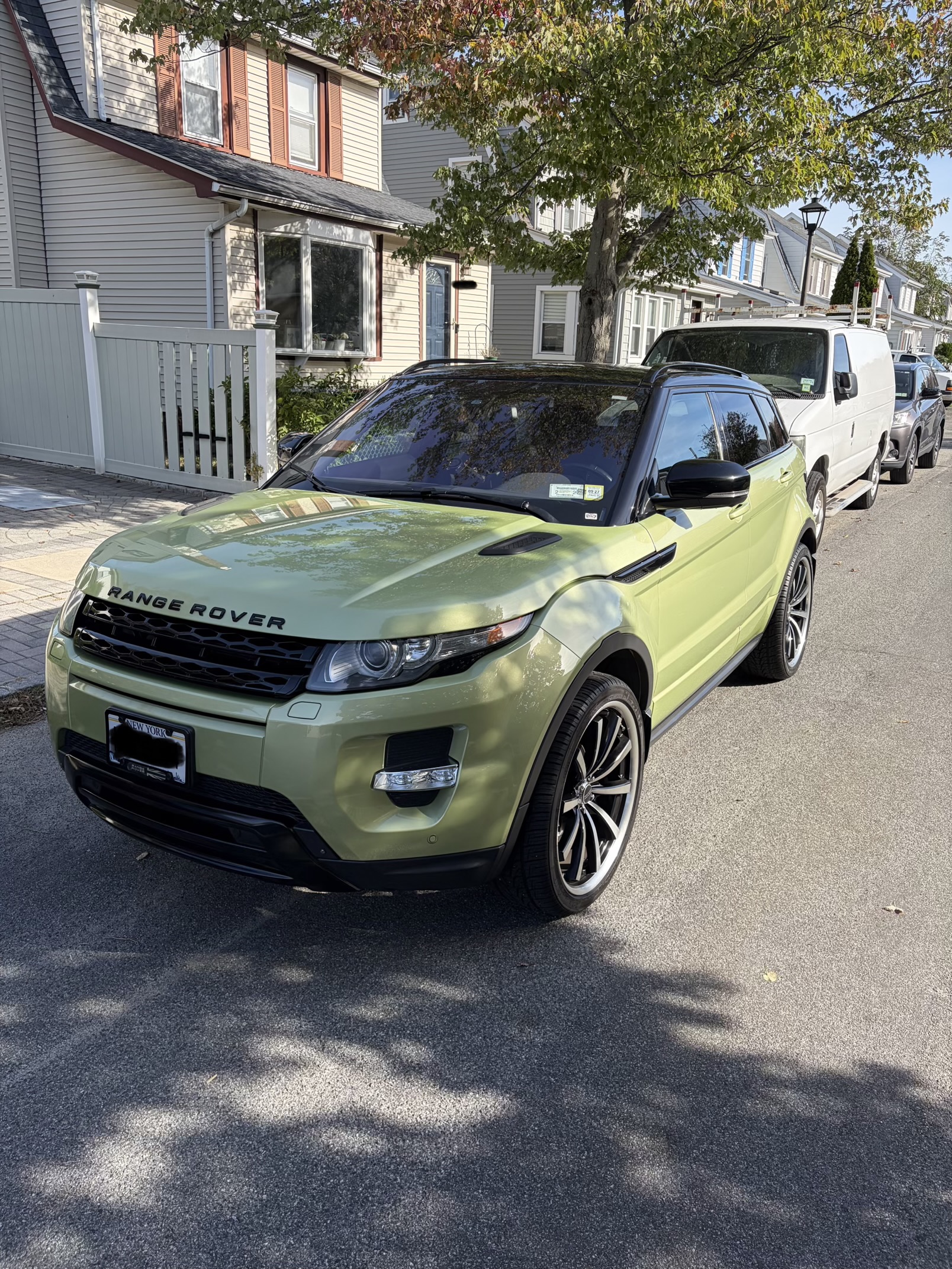Used 2012 Land Rover Range Rover Evoque Dynamic AWD/4WD image 10