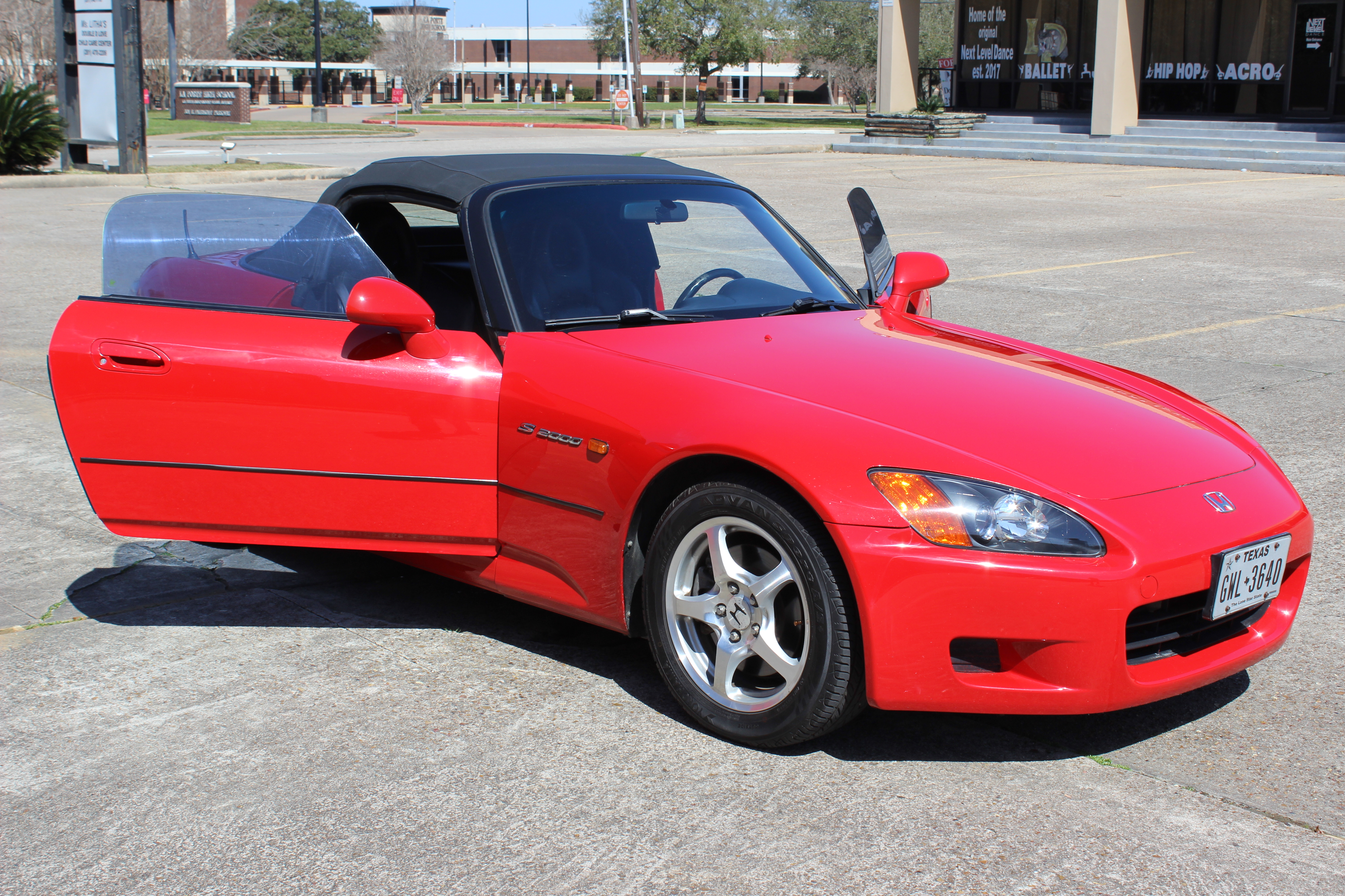 Used 2002 Honda S2000 image 8