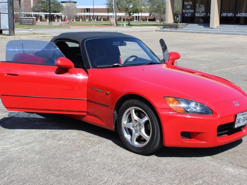 Used 2002 Honda S2000 image 8