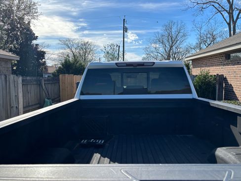 Used 2021 Chevrolet Silverado 3500 LTZ w/ LTZ Convenience Package image 5