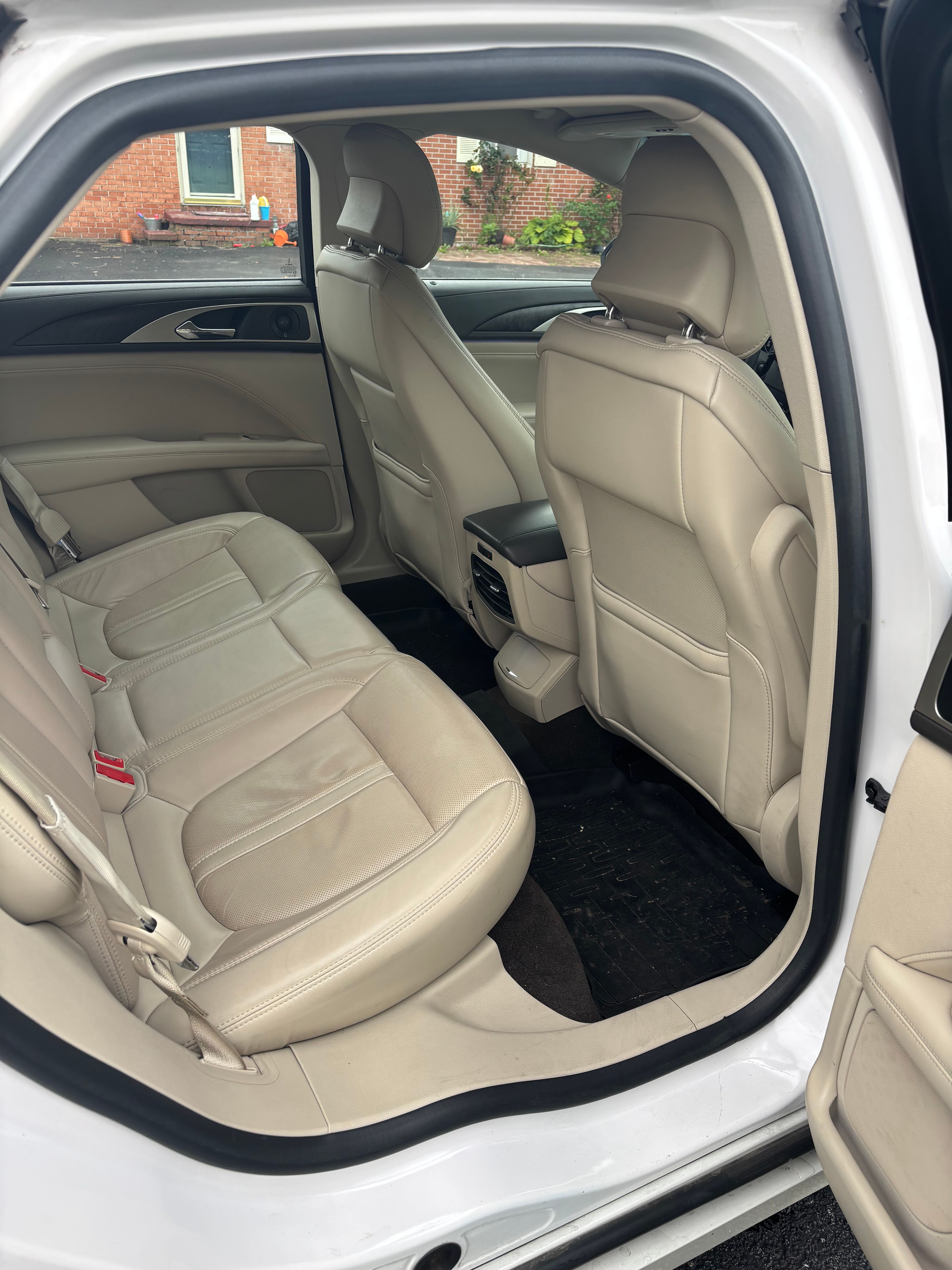Used 2019 Lincoln MKZ Reserve AWD/4WD image 14