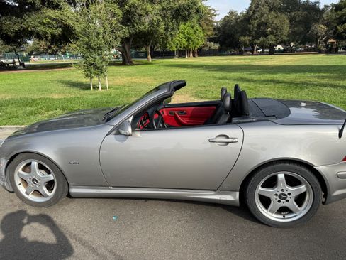 Used 2003 Mercedes-Benz SLK 320 image 11