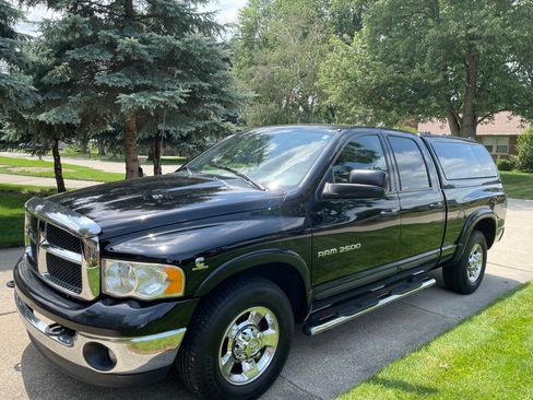 Used 2005 Dodge Ram 2500 Truck SLT w/ Quad Cab Big Horn Value Group RWD image 6