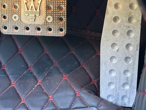 Used 2017 Maserati GranTurismo Sport image 31