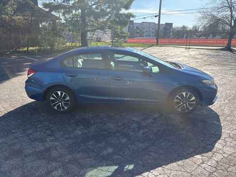 Used 2014 Honda Civic EX image 10
