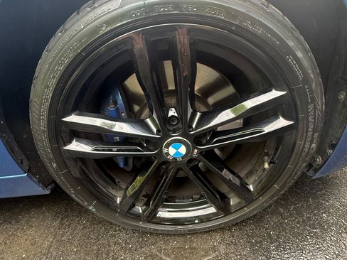 Used 2017 BMW 340i xDrive Sedan AWD/4WD image 10
