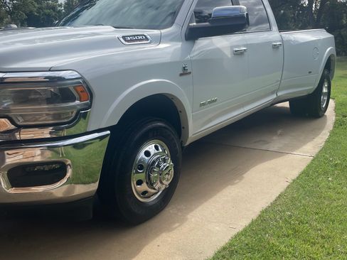 Used 2022 RAM 3500 Laramie image 1