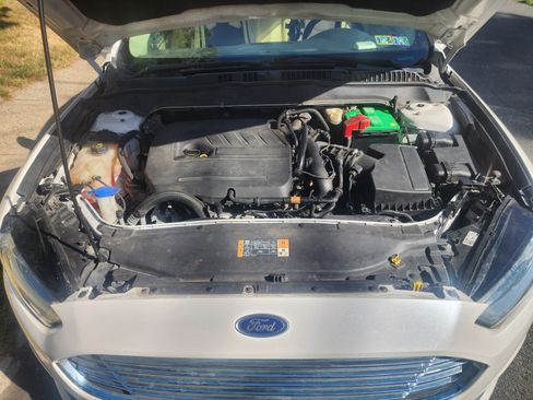 Used 2014 Ford Fusion SE image 13