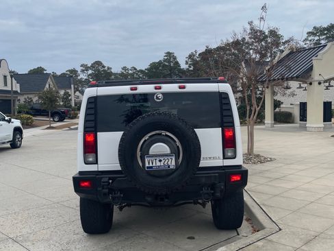 Used 2007 HUMMER H2 image 8
