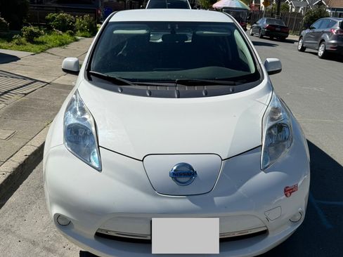 Used 2017 Nissan Leaf S w/ Charge Package image 1