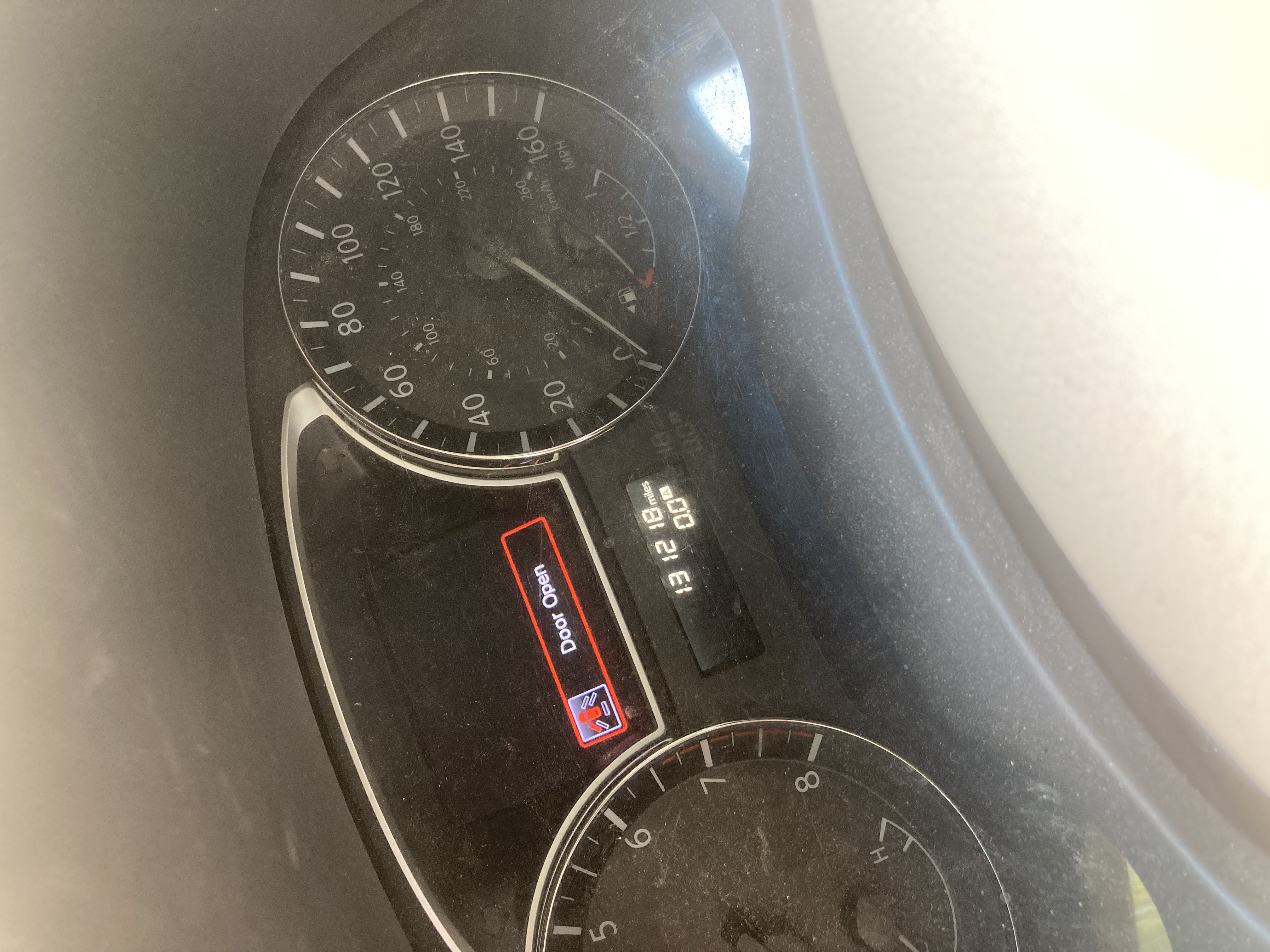 Used 2014 Nissan Pathfinder SV w/ Trailer Tow Package AWD/4WD image 6