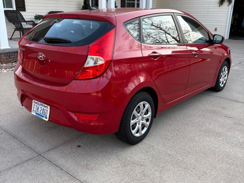 Used 2014 Hyundai Accent GS image 8