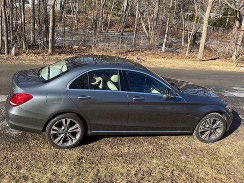 Used 2017 Mercedes-Benz C 300 4MATIC Sedan image 6