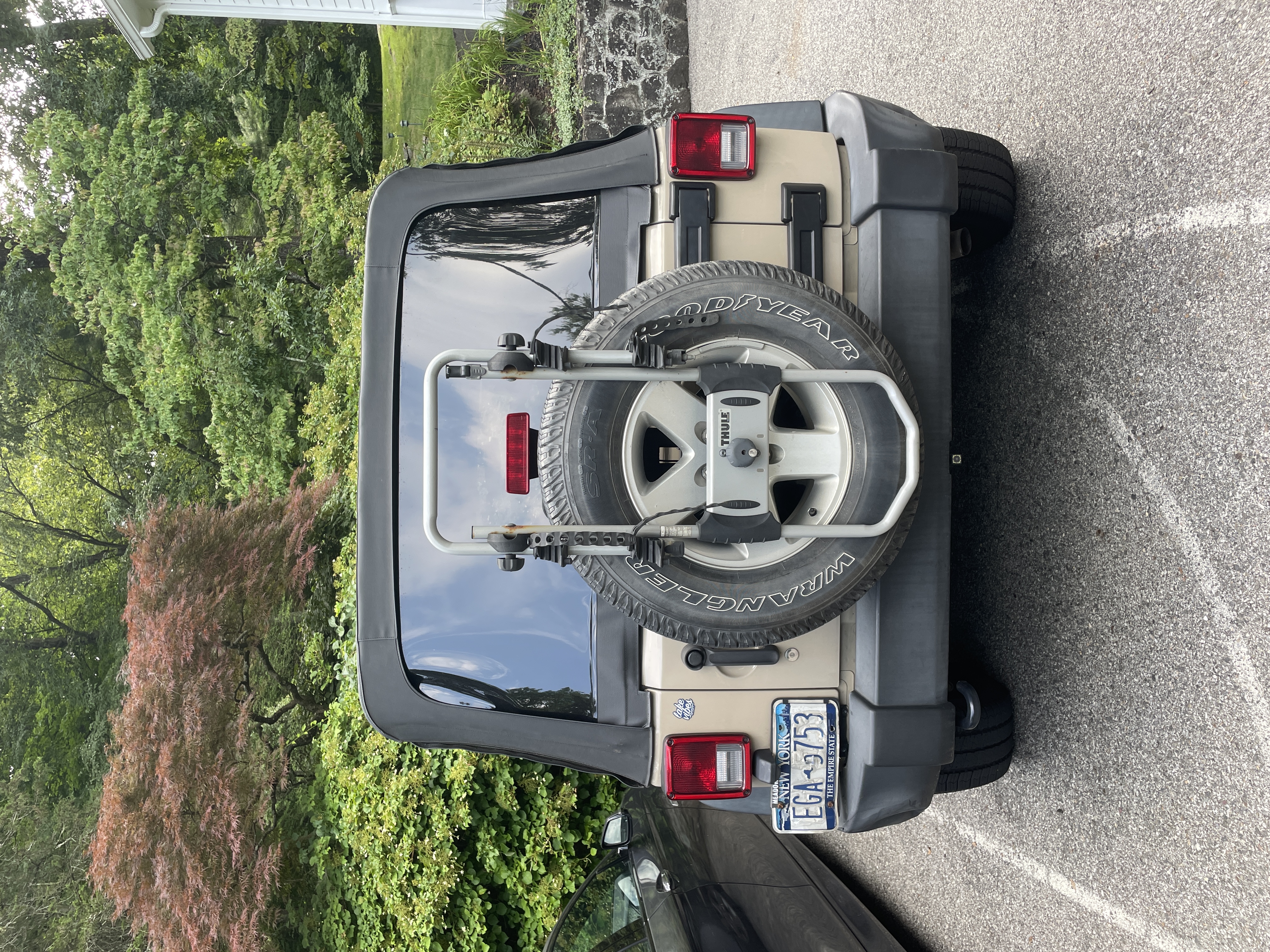 Used 2016 Jeep Wrangler Unlimited Sport w/ Quick Order Package 24S AWD/4WD image 10