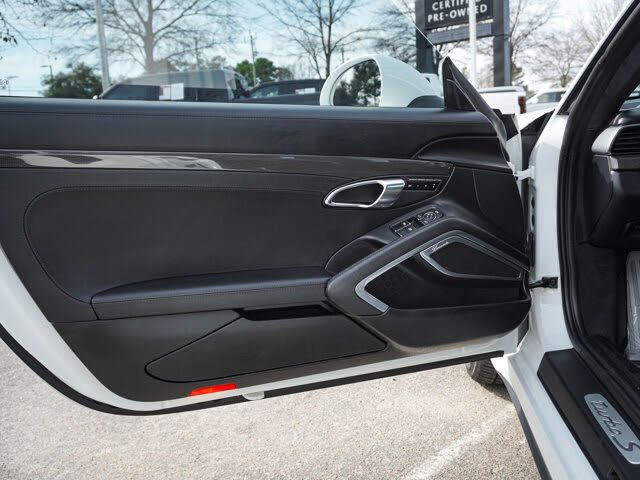 Used 2014 Porsche 911 Turbo S AWD/4WD image 8