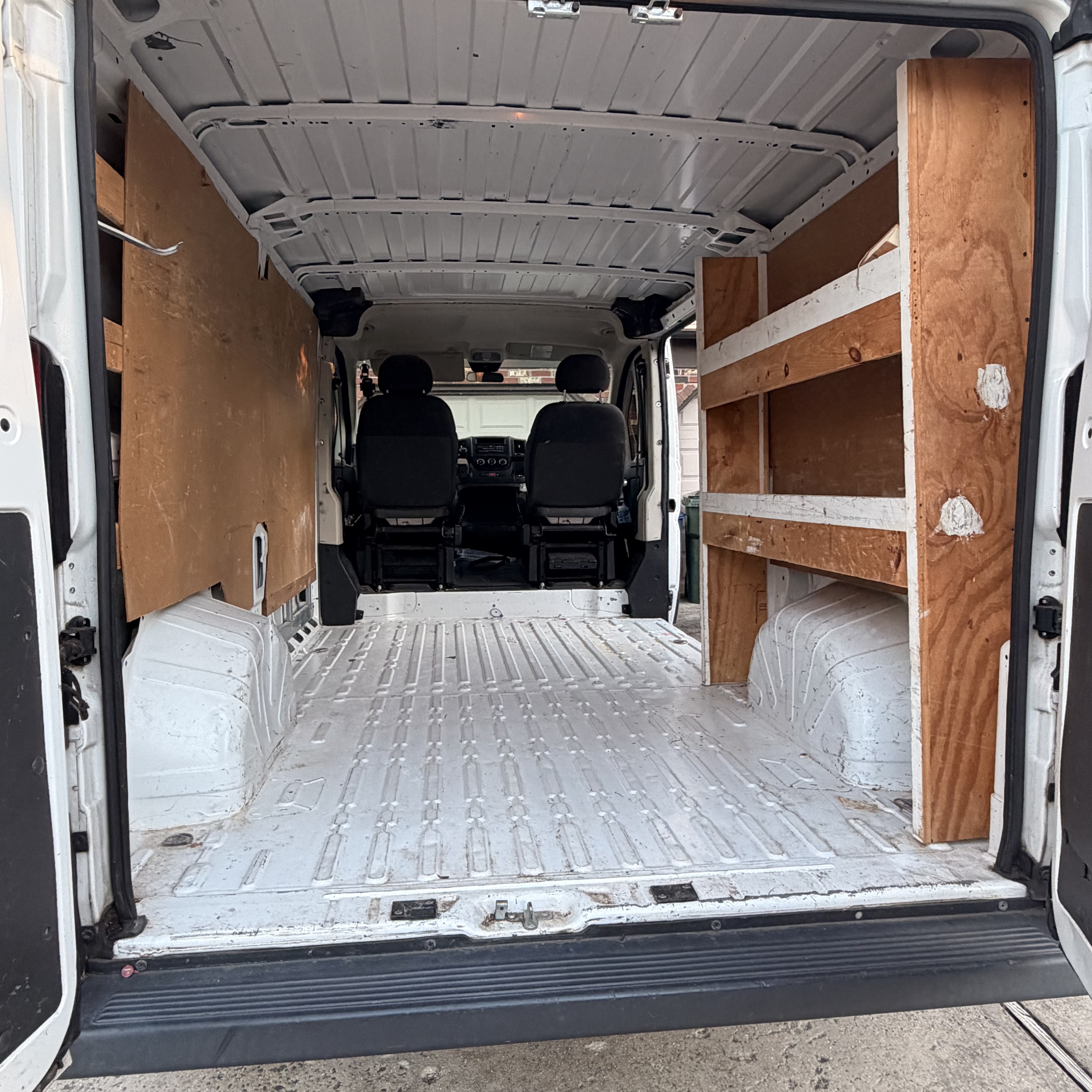 Used 2016 RAM ProMaster 1500 w/ Premium Appearance Group FWD image 5