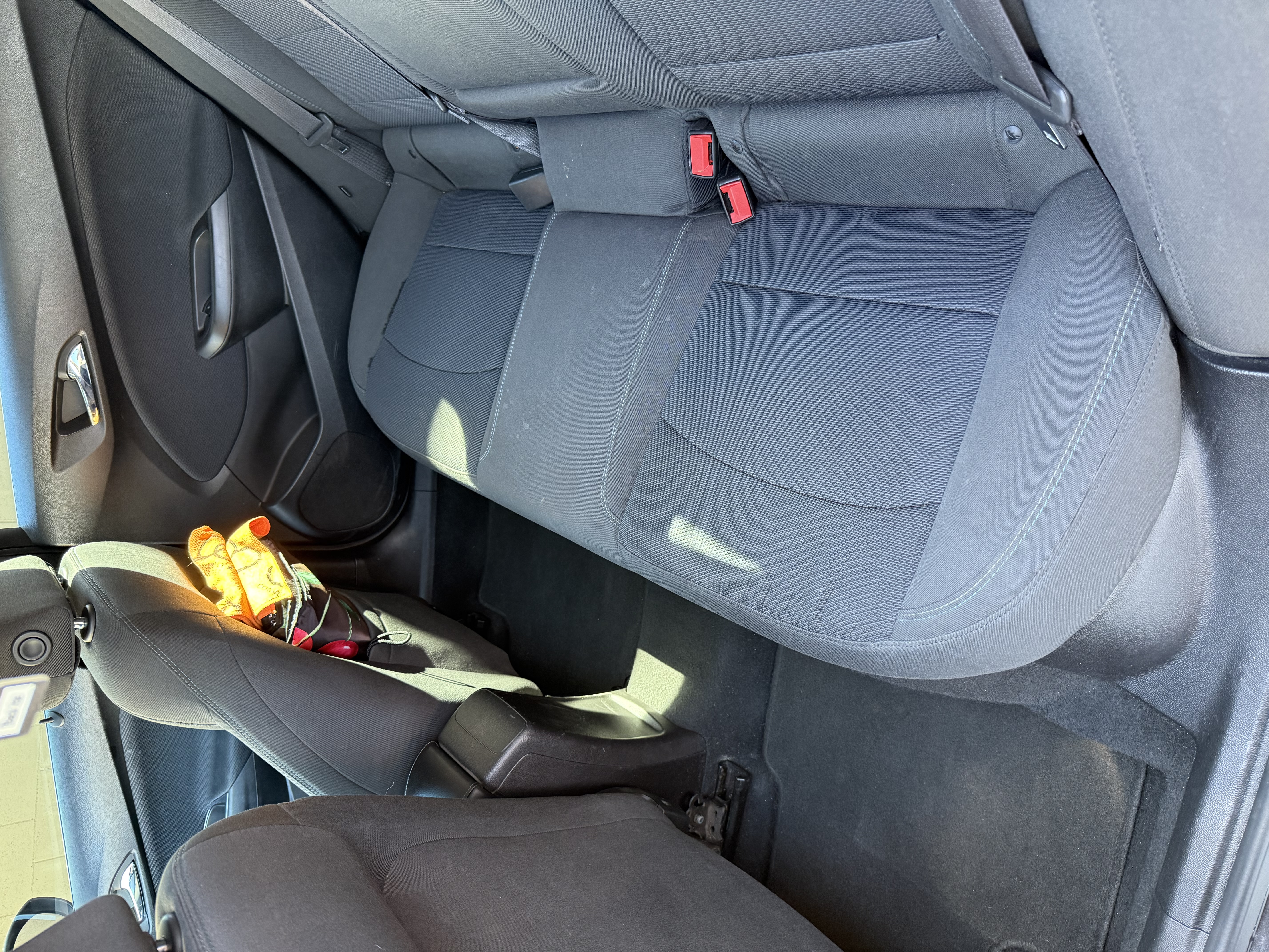 Used 2016 Chevrolet Cruze LT w/ Sun And Sound Package FWD image 8