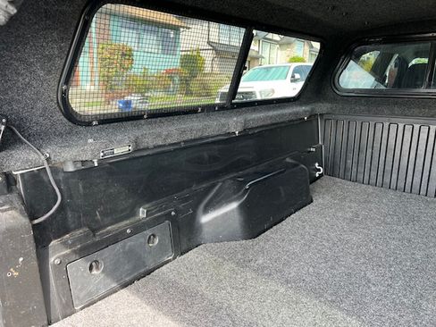 Used 2018 Toyota Tacoma TRD Sport image 20