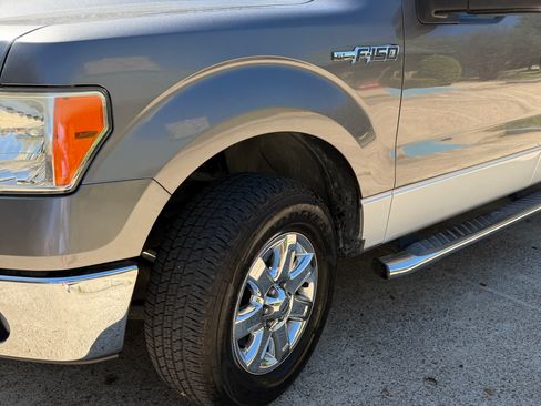 Used 2014 Ford F150 XLT w/ XLT Chrome Package image 5