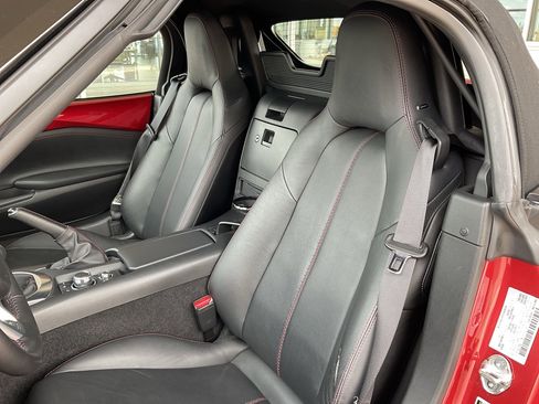 Used 2016 MAZDA MX-5 Miata Grand Touring image 20