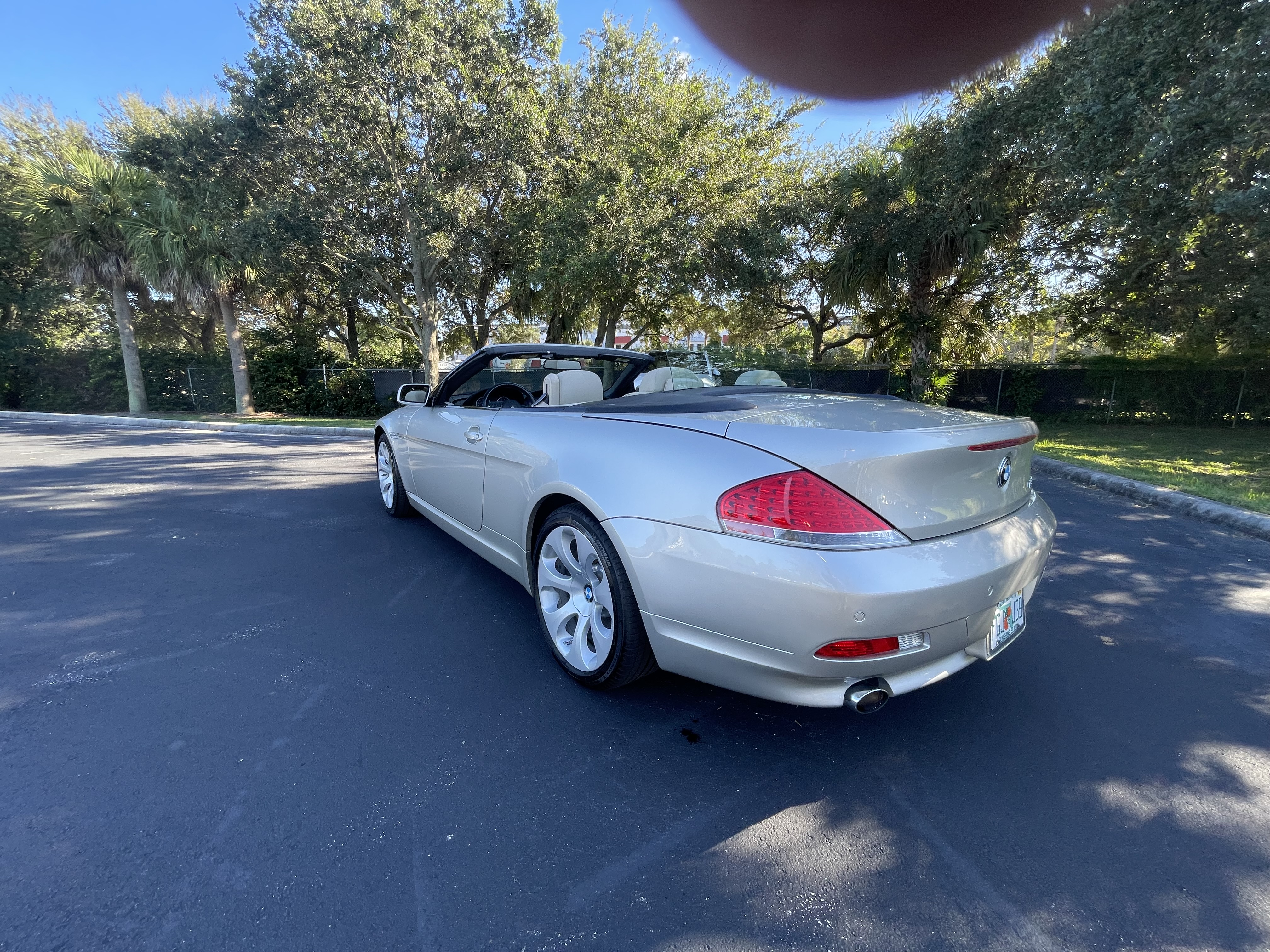 Used 2007 BMW 650i Convertible RWD image 8