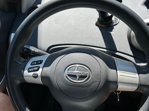 Used 2006 Scion xA FWD image 17
