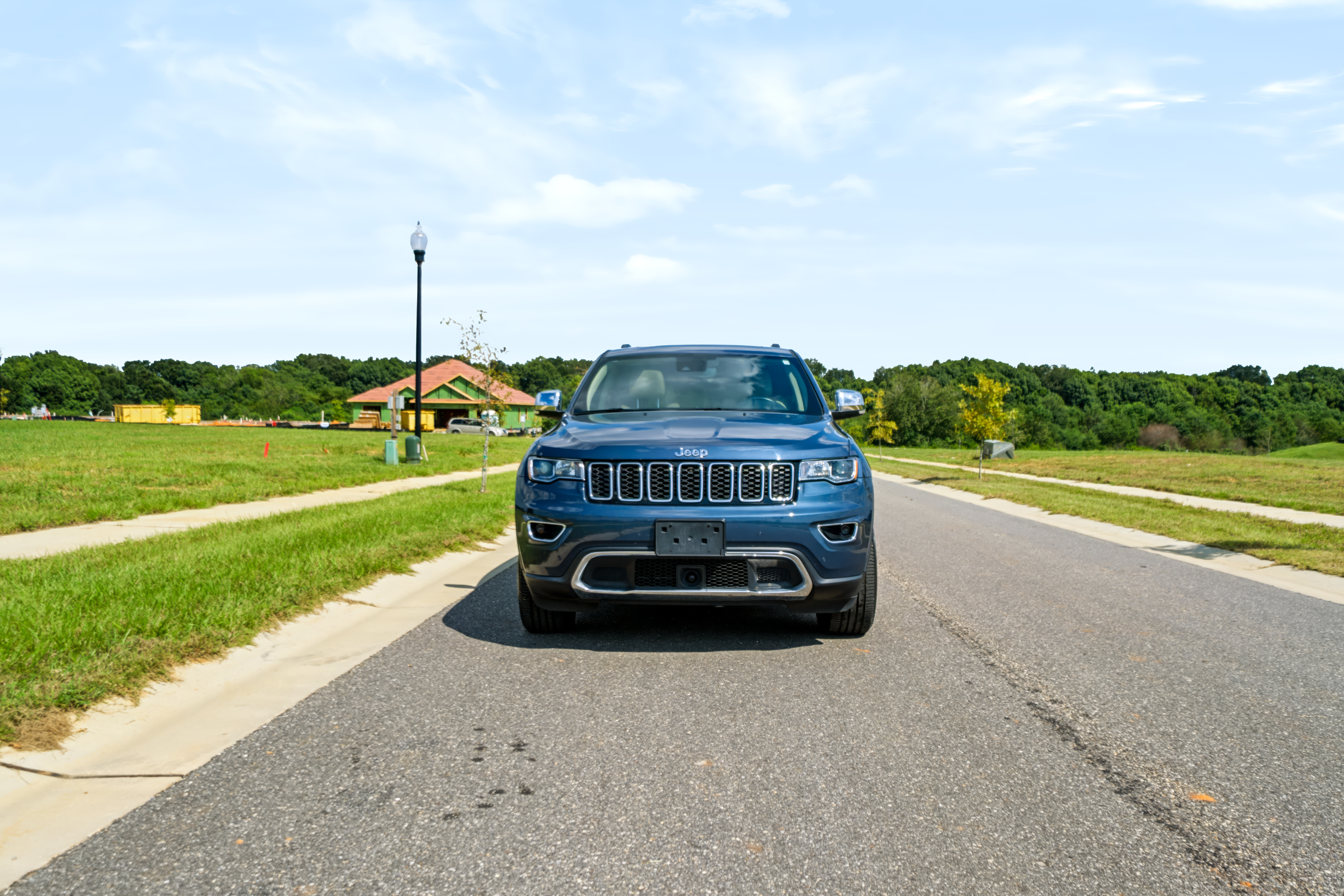 Used 2021 Jeep Grand Cherokee Limited RWD image 4