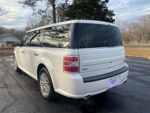 Used 2016 Ford Flex SEL AWD/4WD image 8
