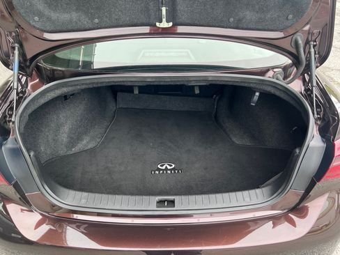 Used 2019 INFINITI Q50 Luxe w/ Essential Package (3.0T Luxe) AWD/4WD image 17