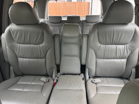 Used 2005 Honda Odyssey EX-L image 9
