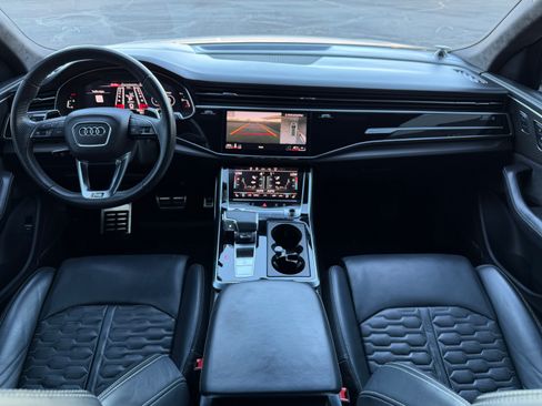 Used 2021 Audi RS Q8 Sport Utility 4D image 11
