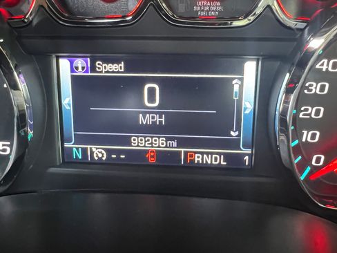 Used 2017 Chevrolet Silverado 2500 High Country w/ Duramax Plus Package AWD/4WD image 11
