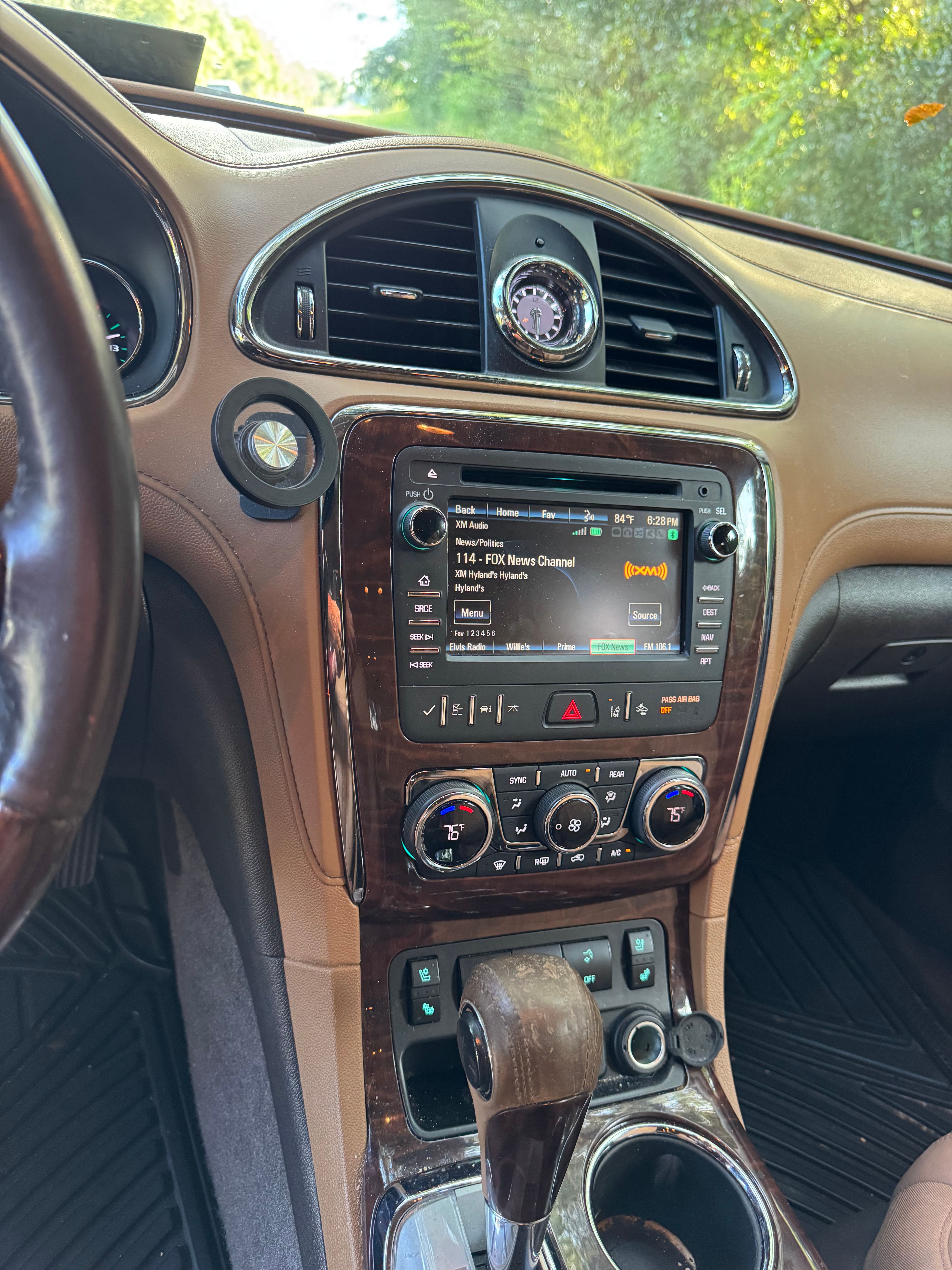 Used 2015 Buick Enclave Premium FWD image 15