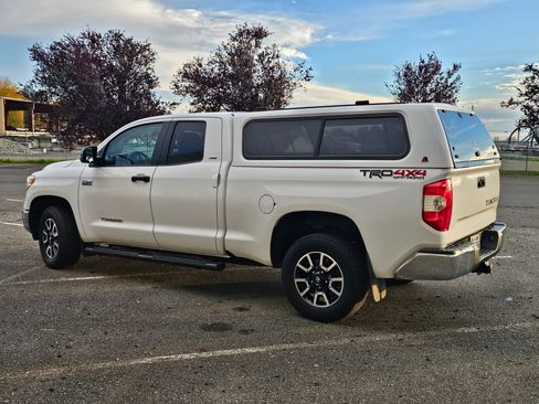 Used 2015 Toyota Tundra SR5 w/ TRD Off Road Package image 6