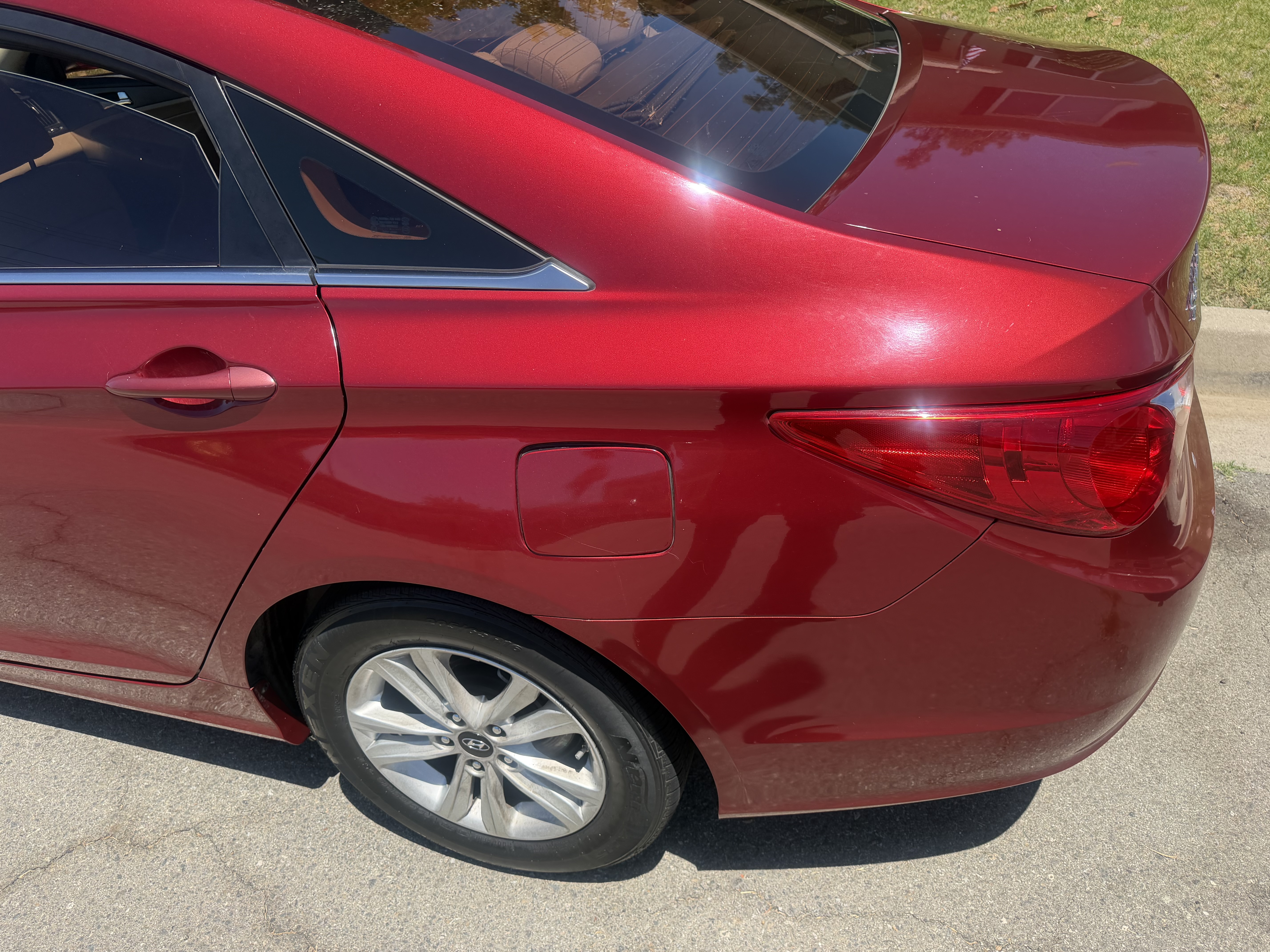 Used 2011 Hyundai Sonata GLS w/ Popular Equipment Pkg 2 FWD image 14
