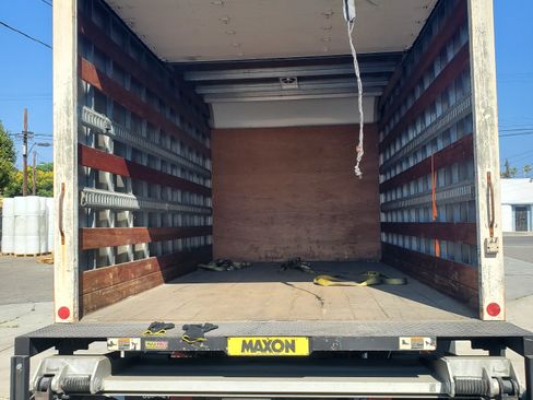 Used 2011 Ford F450 XL w/ XL Value Pkg image 6