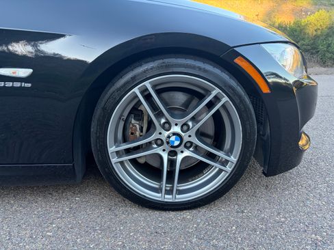 Used 2011 BMW 335is Convertible image 22