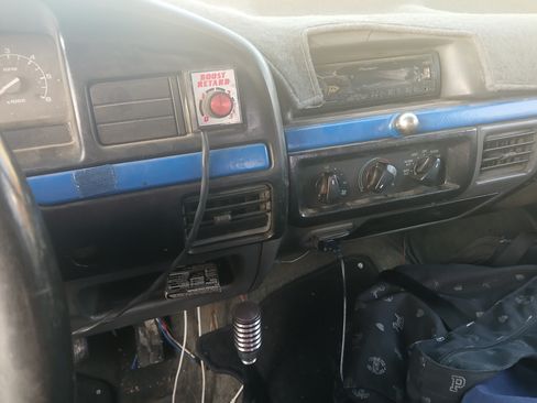 Used 1993 Ford F250 4x4 SuperCab image 2