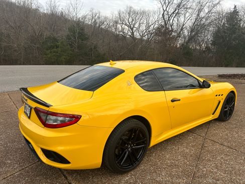 Used 2018 Maserati GranTurismo MC image 8