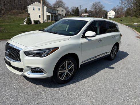 Used 2020 INFINITI QX60 Pure image 1