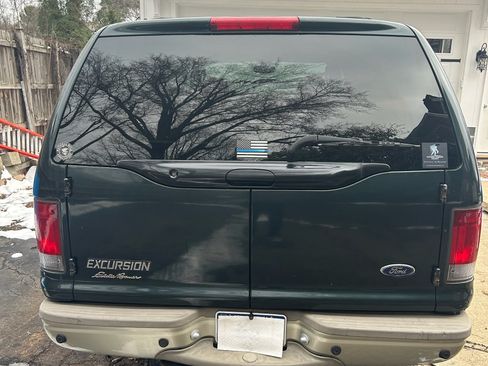 Used 2004 Ford Excursion Eddie Bauer image 14