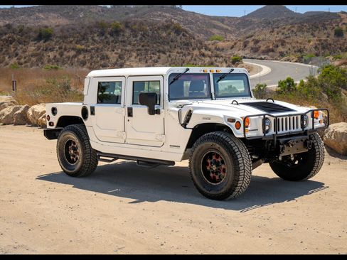 Used 1999 HUMMER H1 4-Door Hard Top image 9